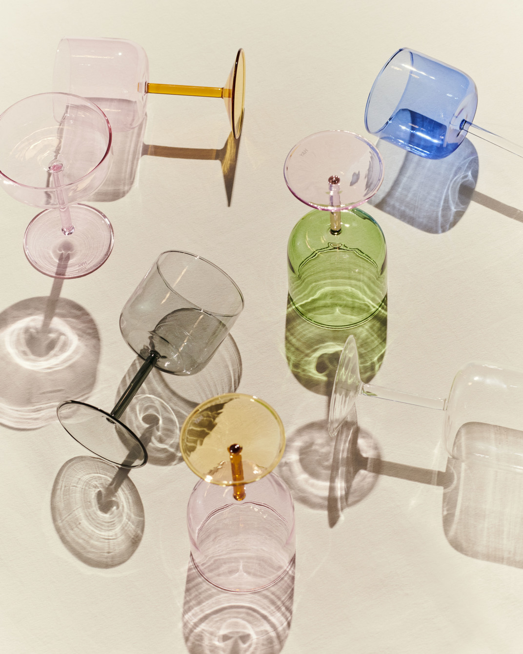 Tint Wine Glass_Tint Coupe Glass pink